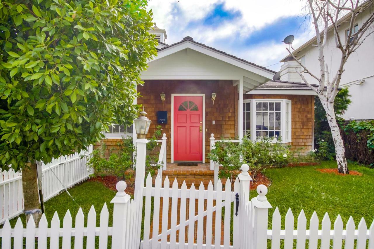 A Touch Of Cape Cod In West Hollywood Casa vacanze *